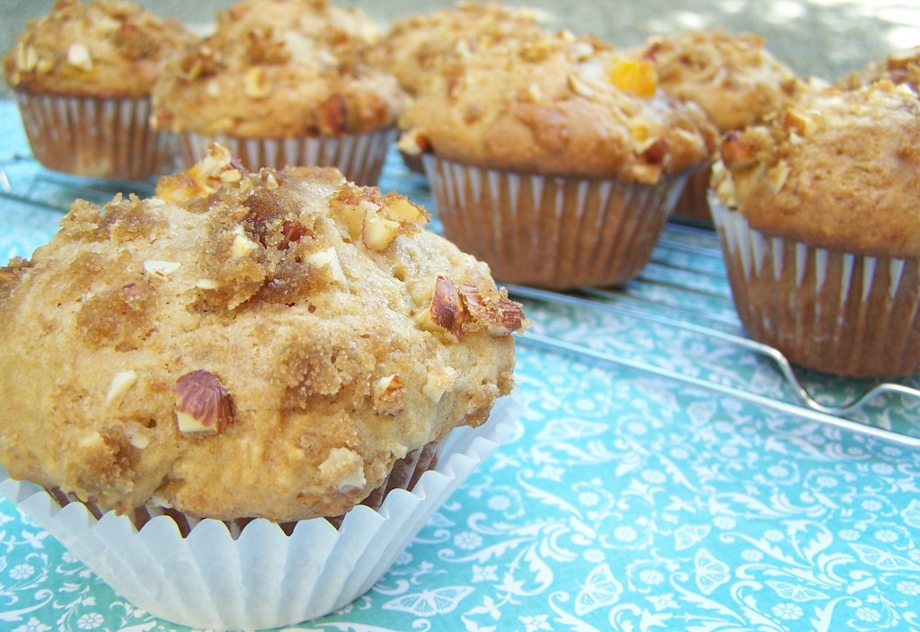 Peach Crumble Muffins