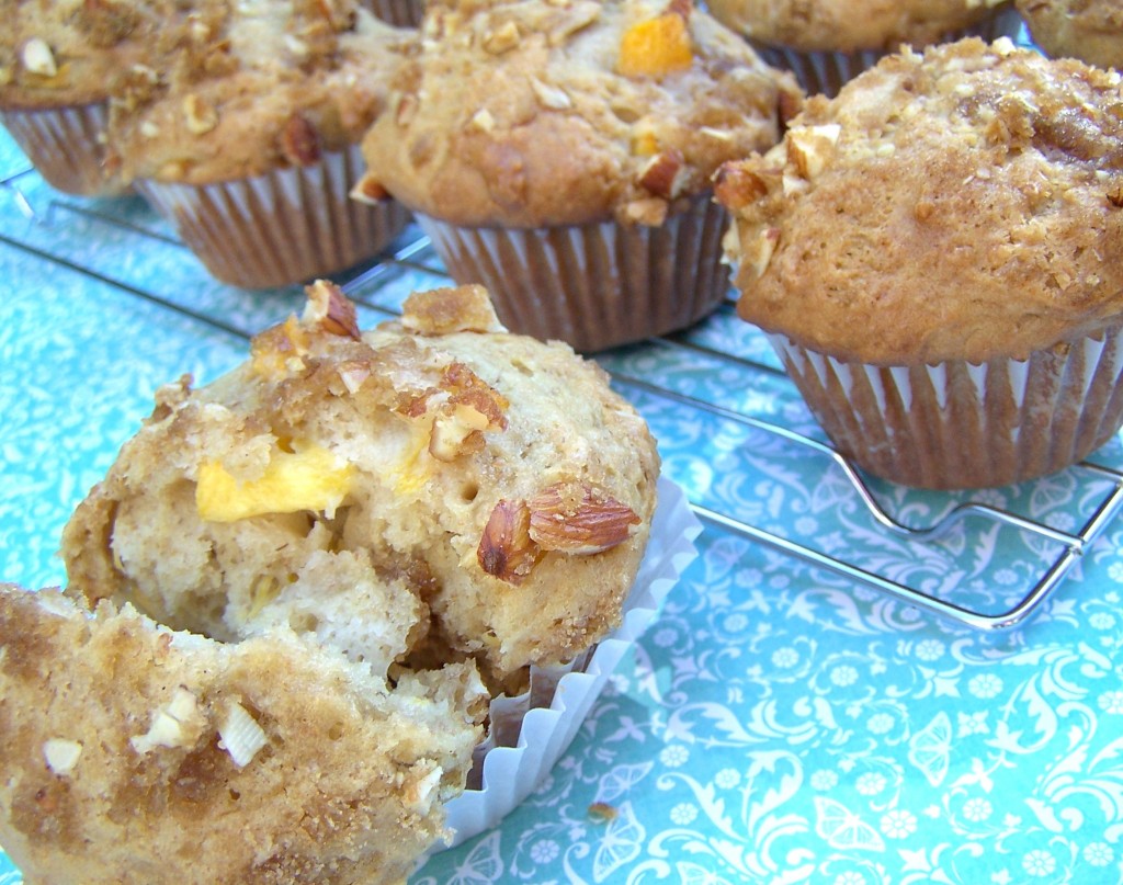 Peach Crumble Muffins