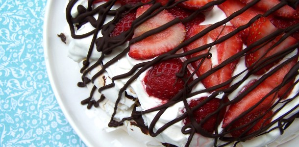 Strawberry Choc Meringue Torte 2