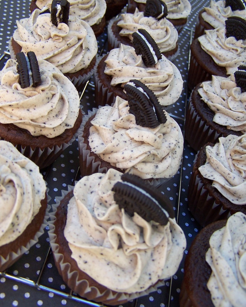 Cookies and Cream Cupcakes with an Oreo surprise on the bottom!