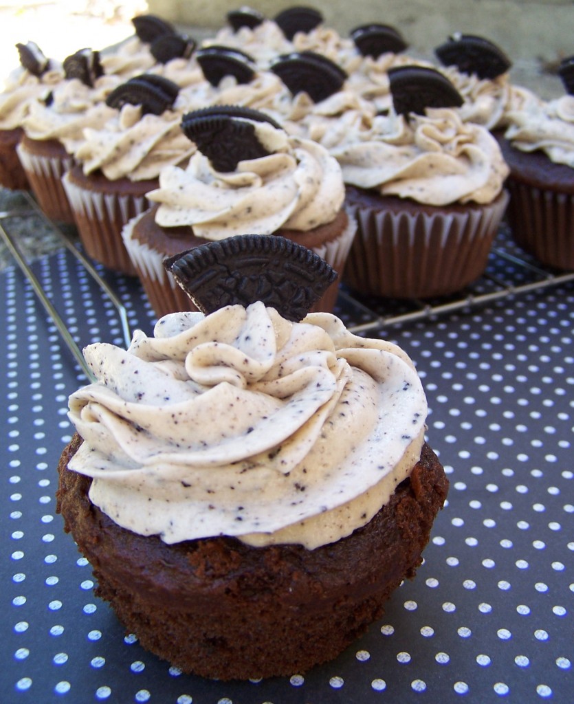 Cookies and Cream Cupcakes with an Oreo surprise on the bottom!