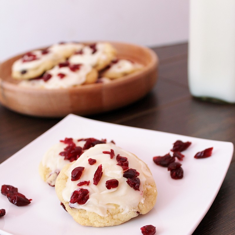 Cranberry-Bliss-Cookie-Square