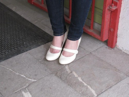 Vintage cream heels