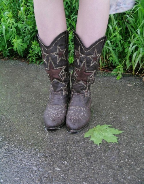 cowgirl boots