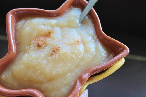 Quick and easy homemade applesauce