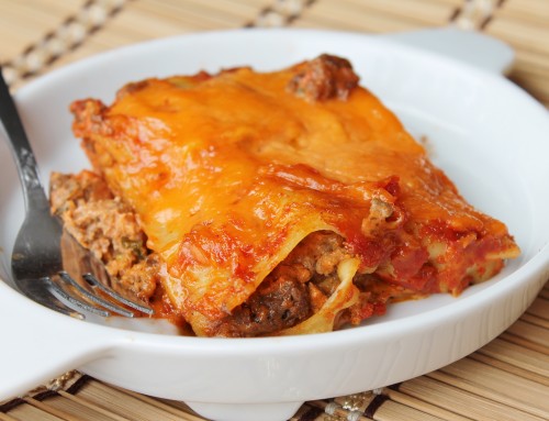 Taco lasagna - all the great flavours of taco in an easy weeknight meal perfect for making ahead, giving away, or just doubling for yourself!