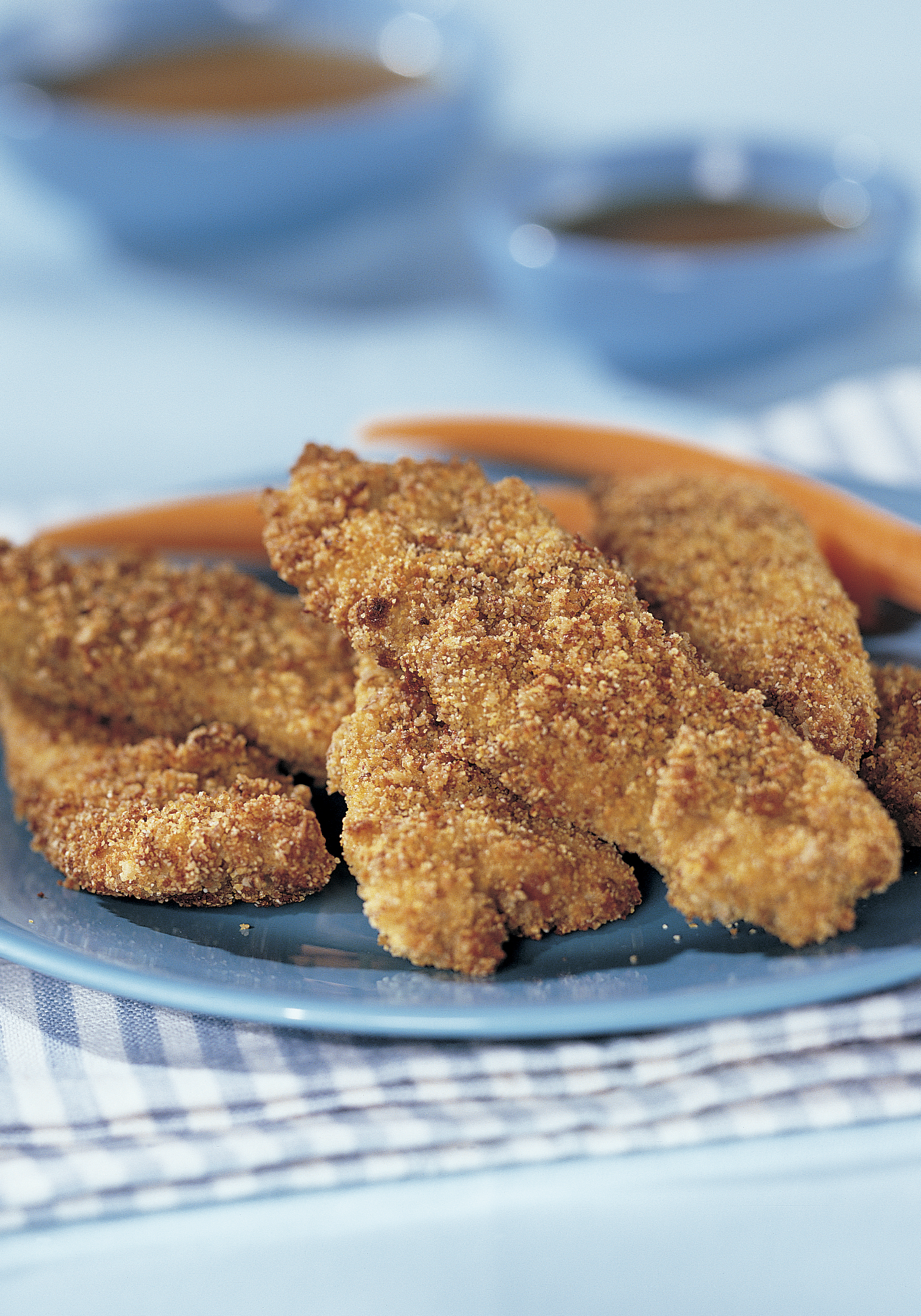 Crispy Baked Chicken Strips - regular and gluten free options | hiddenponies.com
