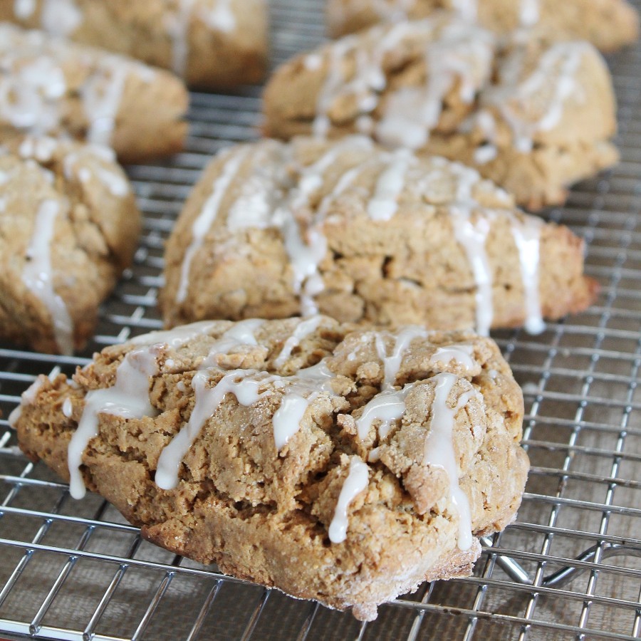 Healthy gingerbread scones