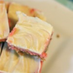 The gift of wrapping // Raspberry and White Chocolate Nanaimo Bars