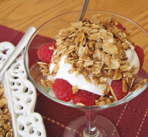 Moms Recipes Almond Ginger Granola 4979