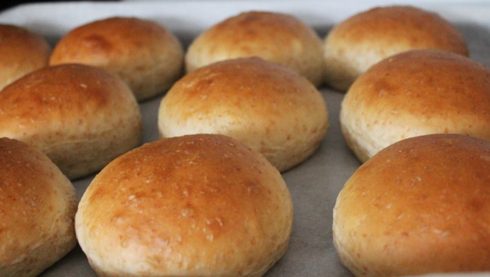 1-Hour (or less!) Homemade Hamburger Buns